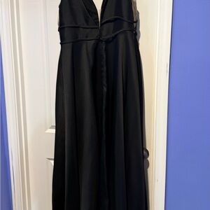 Elegant Black Evening Gown